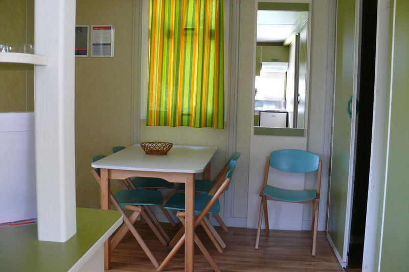 Orbitur Guincho Bungalows - Caravan Park Cascais Exteriör bild