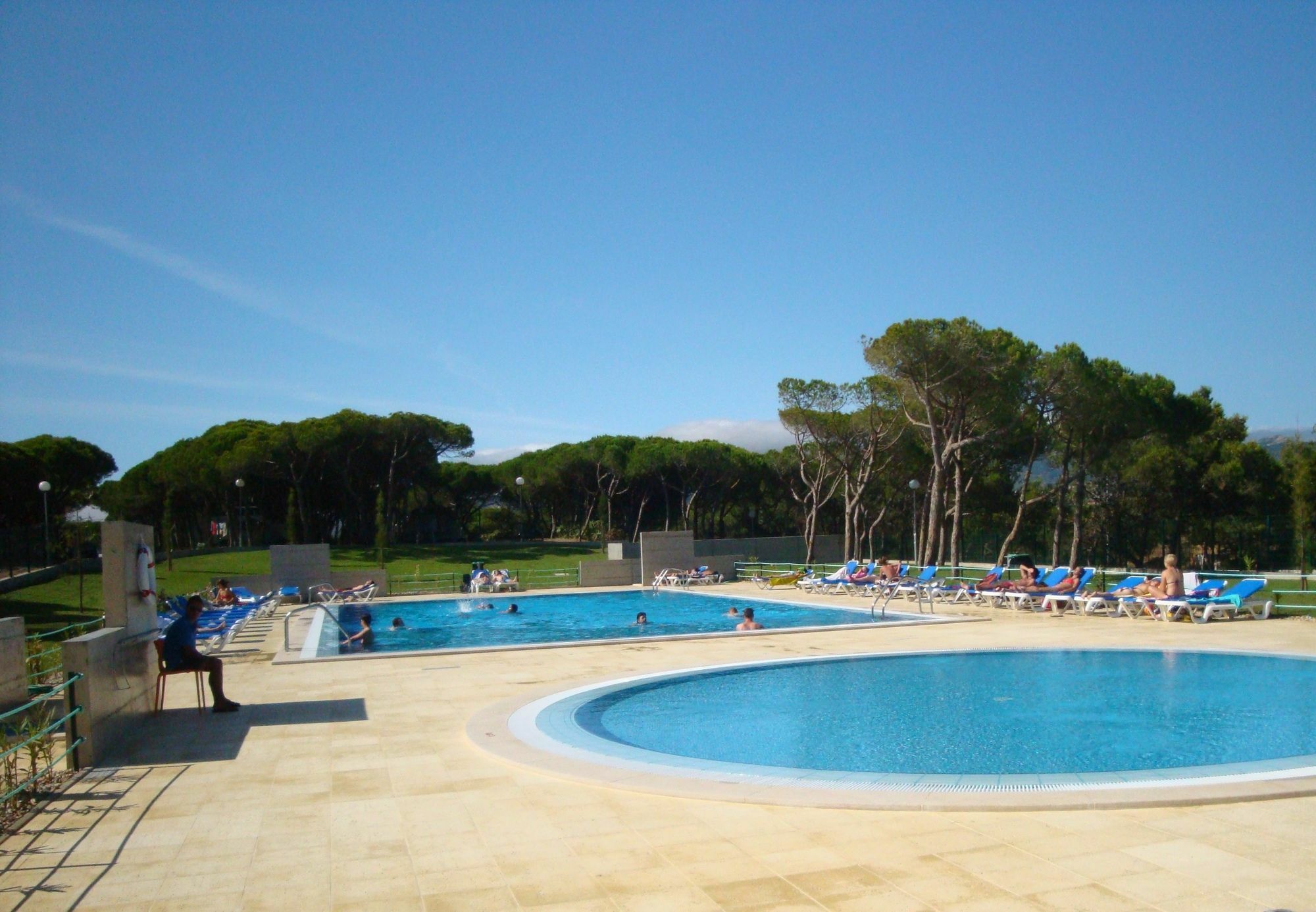 Orbitur Guincho Bungalows - Caravan Park Cascais Exteriör bild